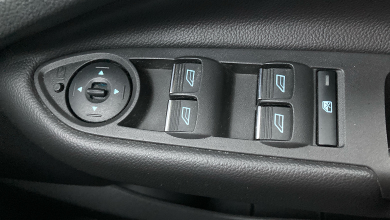 Ford Kuga 2.0 TDCi Titanium 5dr 2WD Diesel Estate